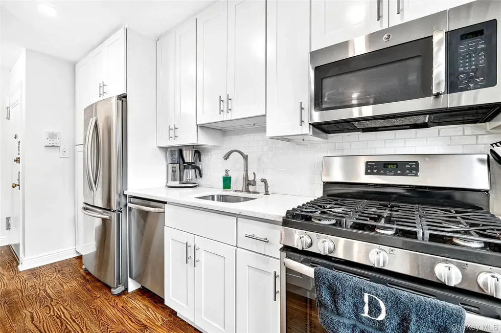 108 Richbell Road Mamaroneck NY 10543