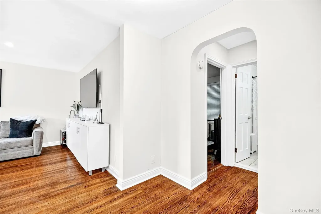 108 Richbell Road Mamaroneck NY 10543