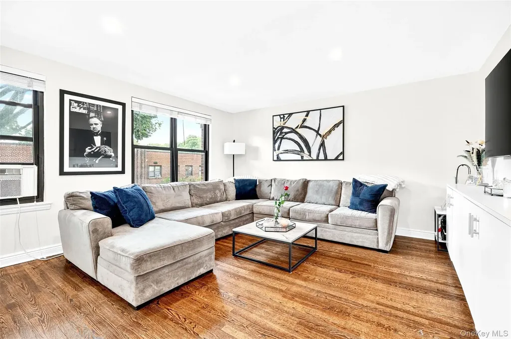 108 Richbell Road Mamaroneck NY 10543