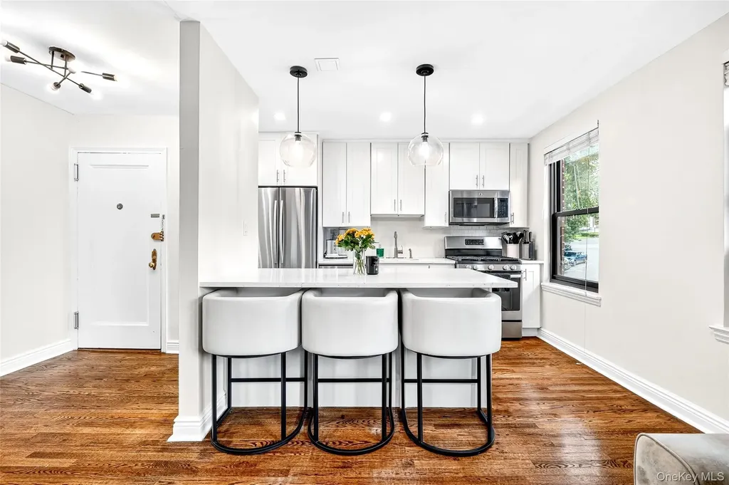 108 Richbell Road Mamaroneck NY 10543