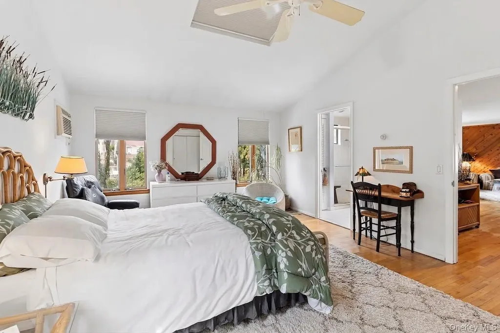 16 Argyle Lane East Hampton NY 11937