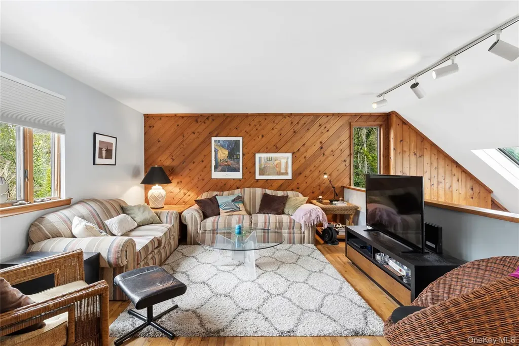 16 Argyle Lane East Hampton NY 11937