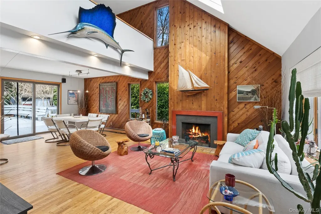 16 Argyle Lane East Hampton NY 11937