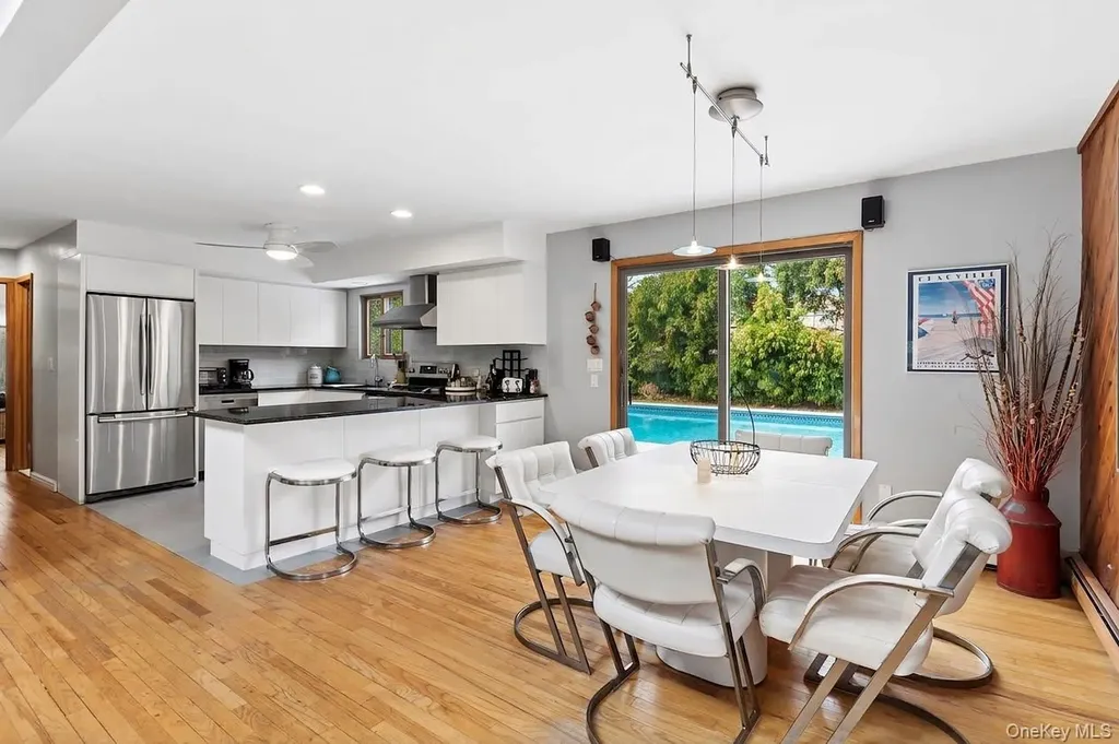 16 Argyle Lane East Hampton NY 11937