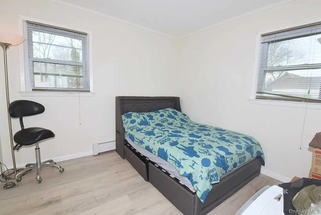 3 Windus Drive Shirley NY 11967
