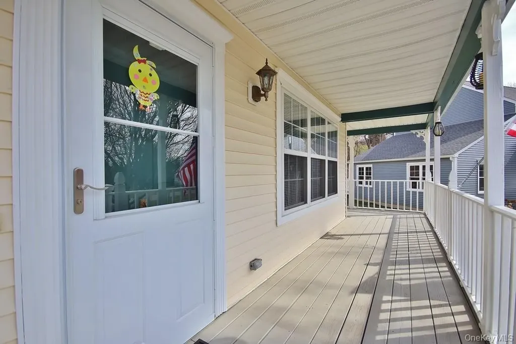 5 Old Field Circle Pawling NY 12564