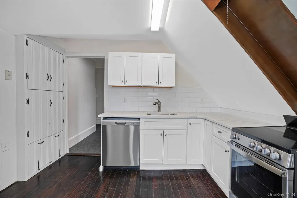 9 Ridgeview Avenue White Plains NY 10606
