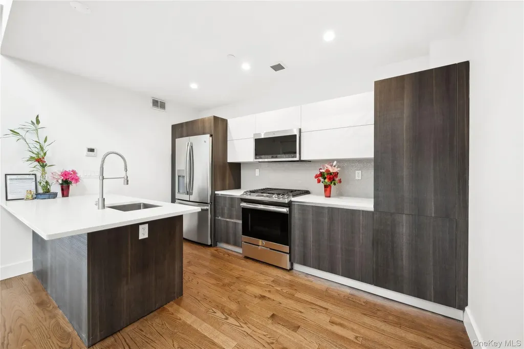 109-19 72nd Road Forest Hills NY 11375