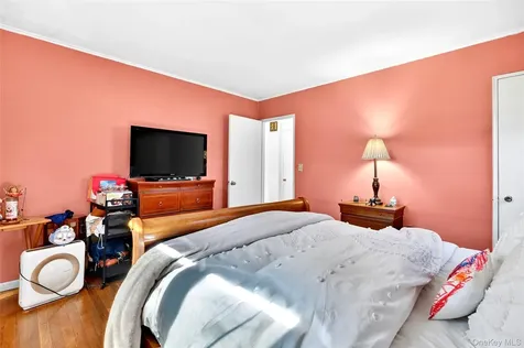 43 N French Avenue Elmsford NY 10523