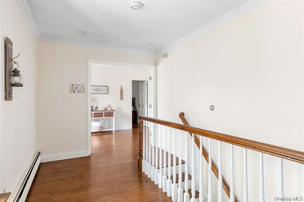 33 Beach Road Asharoken NY 11768