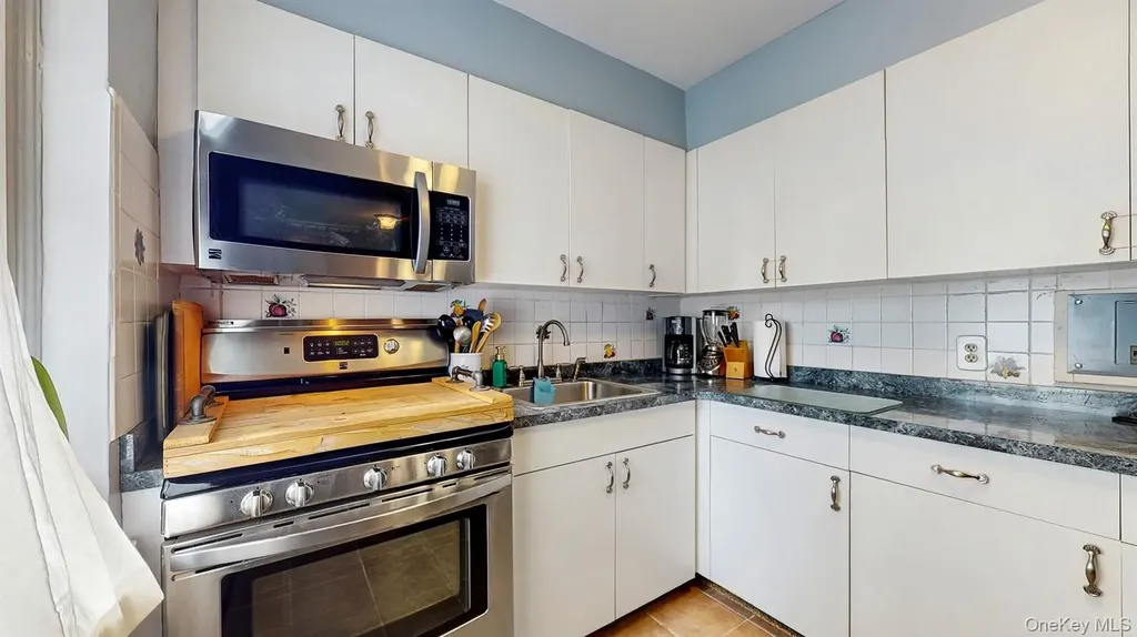 755 Bronx River Road Bronxville NY 10708