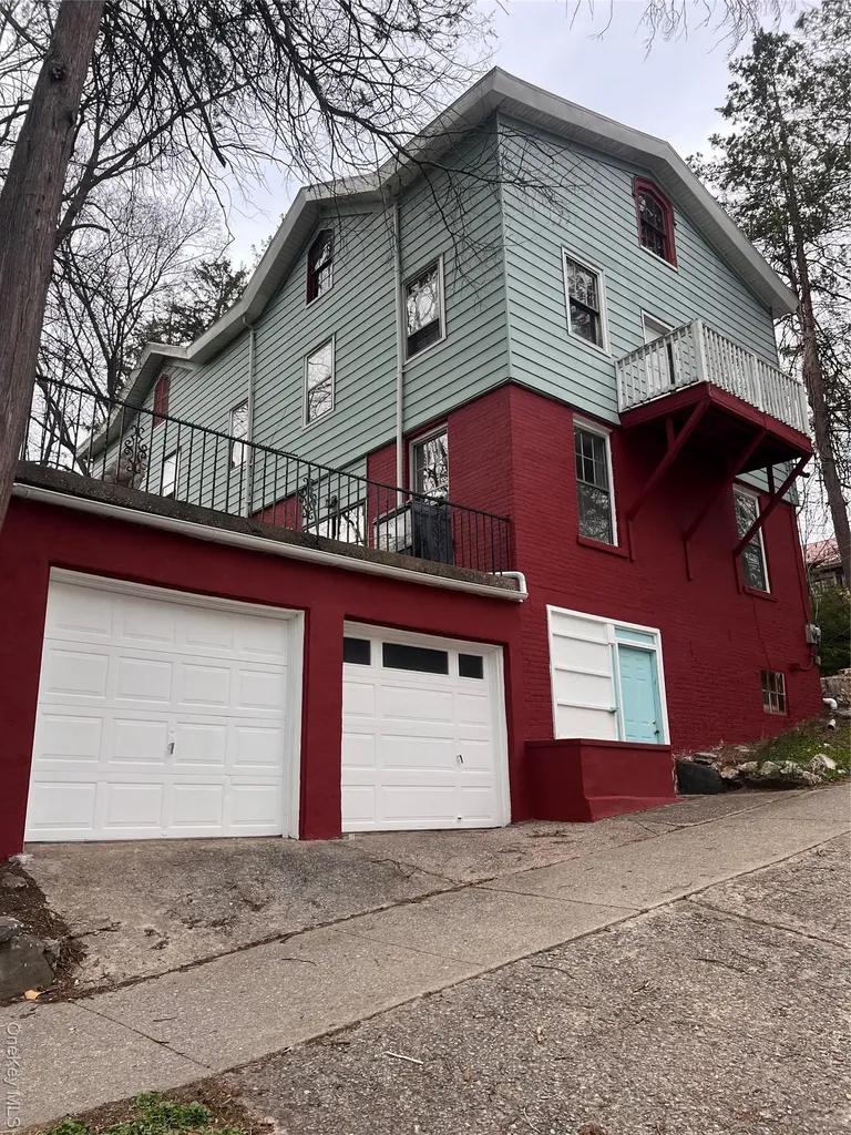 30 Garfield Place Poughkeepsie NY 12601