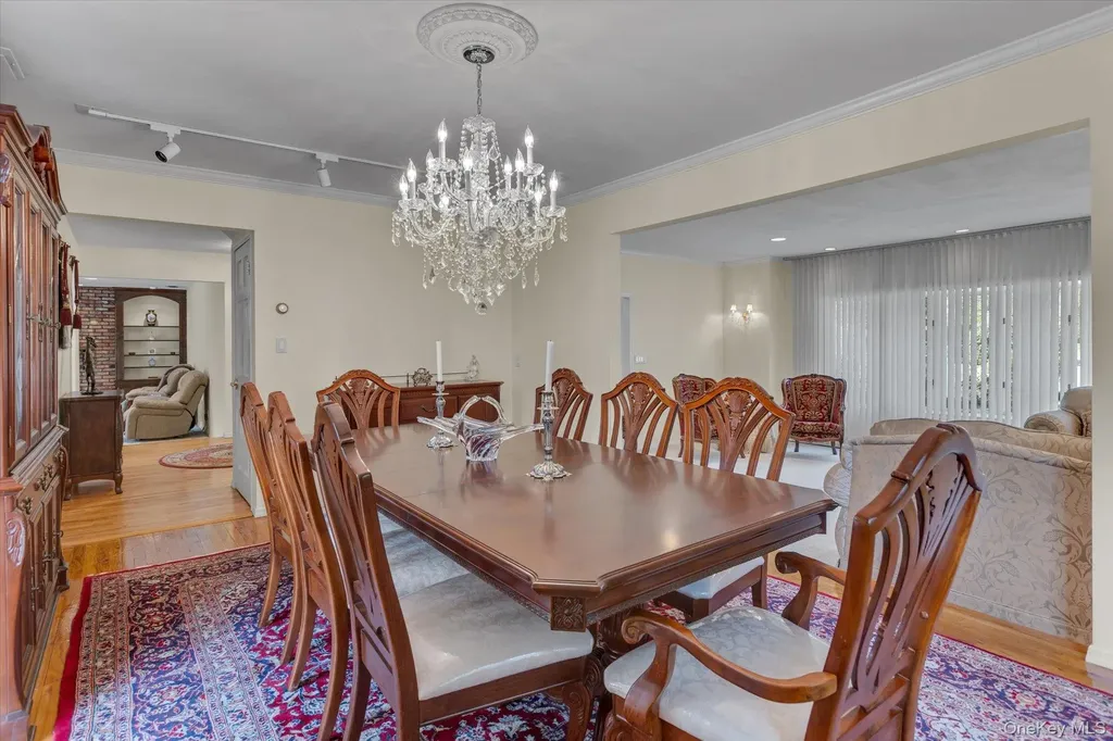 1 Somner Drive Dix Hills NY 11746