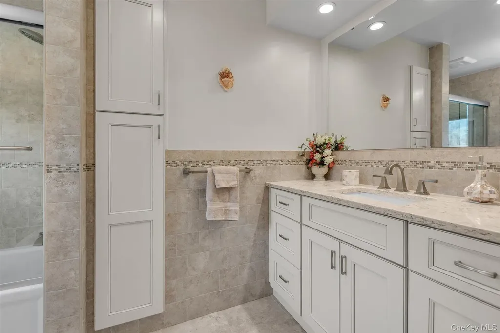 1 Somner Drive Dix Hills NY 11746