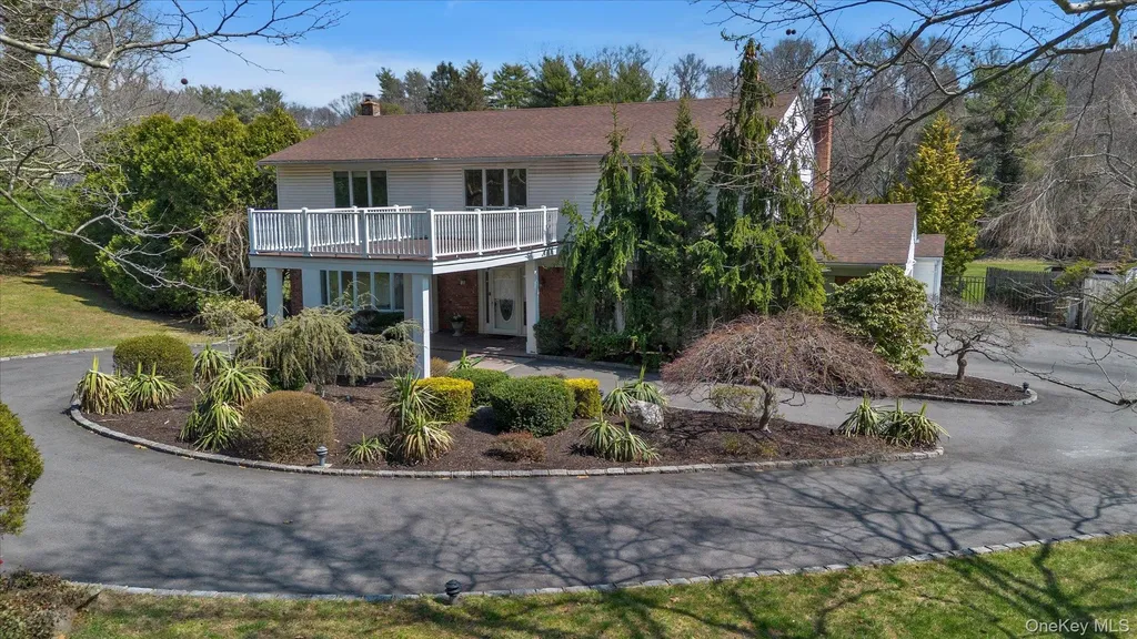 1 Somner Drive Dix Hills NY 11746