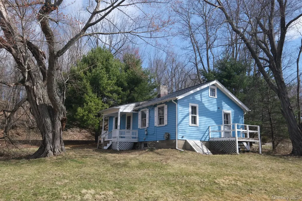 68 Bushwick Road Poughkeepsie NY 12603