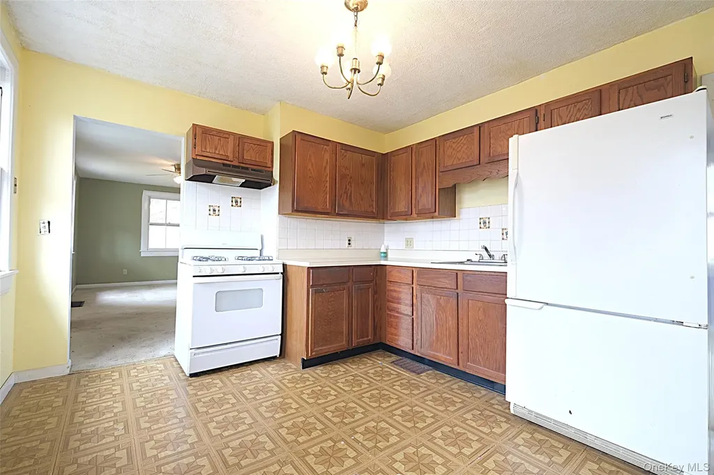 68 Bushwick Road Poughkeepsie NY 12603