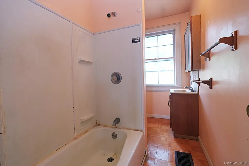 68 Bushwick Road Poughkeepsie NY 12603