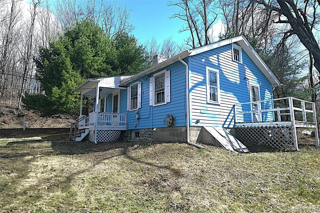 68 Bushwick Road Poughkeepsie NY 12603