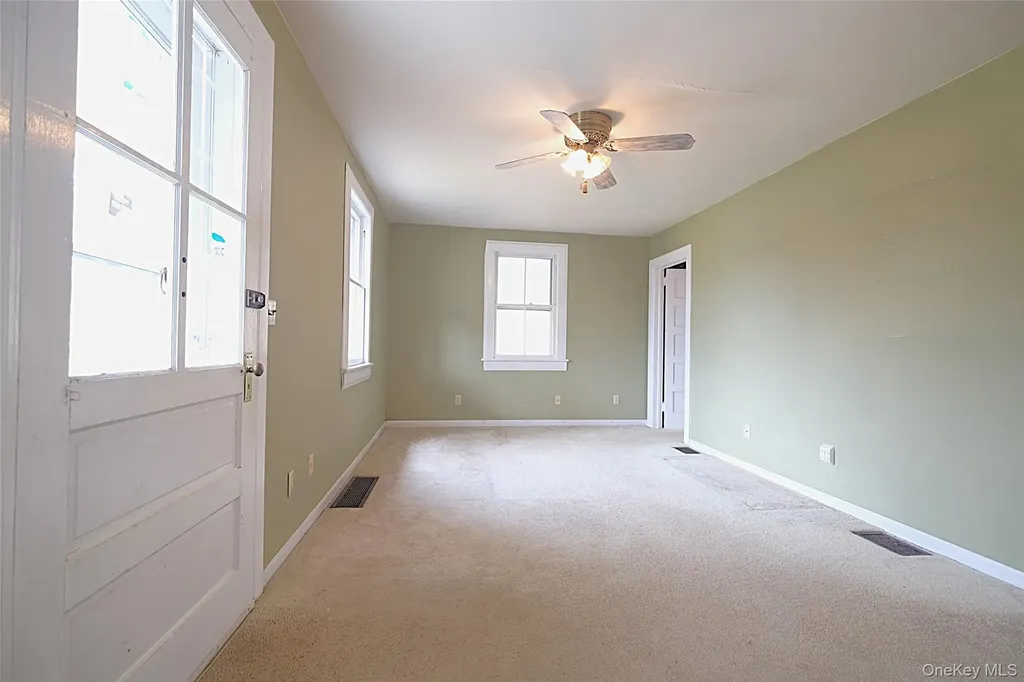 68 Bushwick Road Poughkeepsie NY 12603