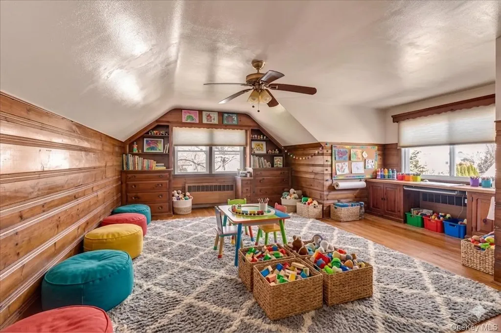 164 Blackheath Road Lido Beach NY 11561
