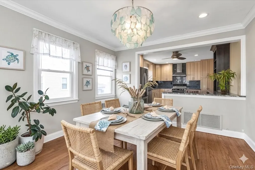 164 Blackheath Road Lido Beach NY 11561