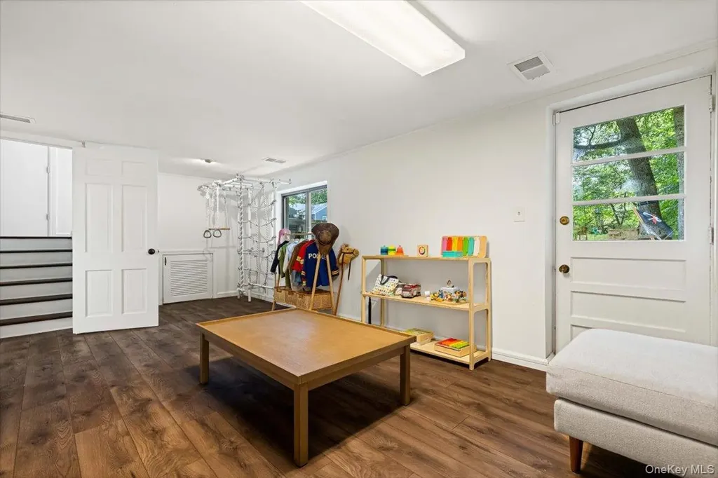 43 Winslow Road White Plains NY 10606