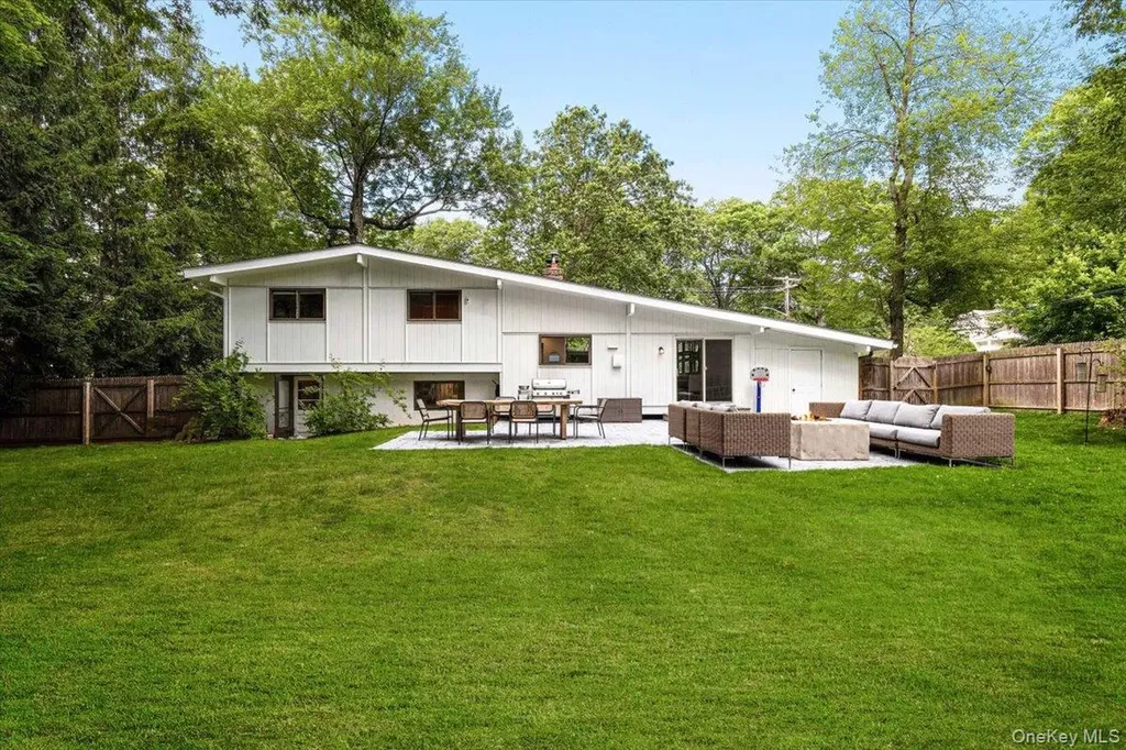 43 Winslow Road White Plains NY 10606
