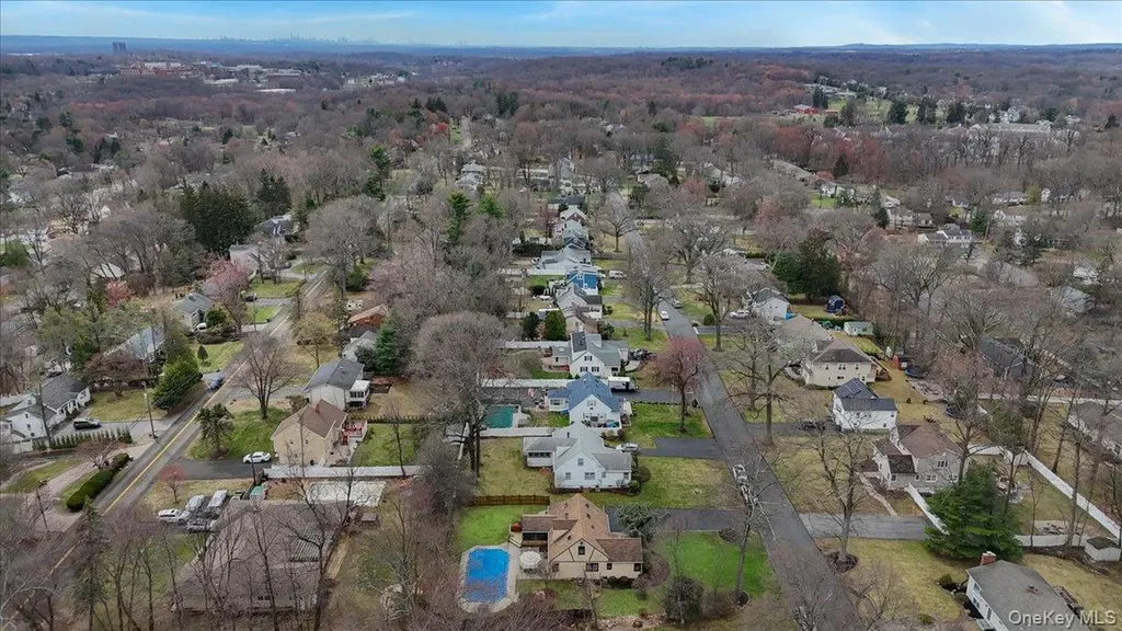 26 Edsall Avenue Nanuet NY 10954