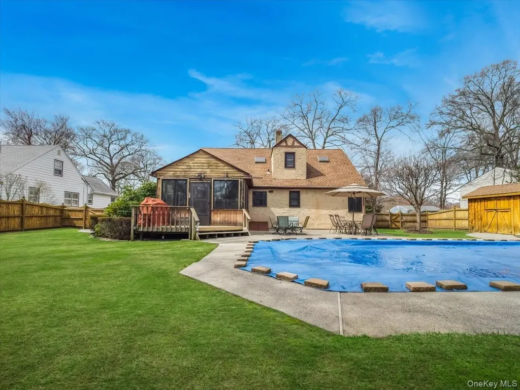 26 Edsall Avenue Nanuet NY 10954