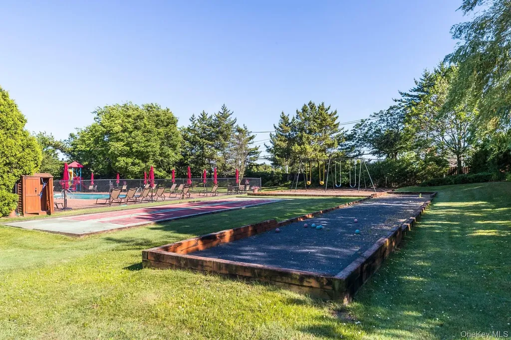 100 Daly Boulevard Oceanside NY 11572