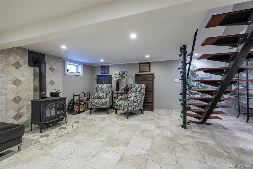 1053 Lydia Drive Franklin Square NY 11010