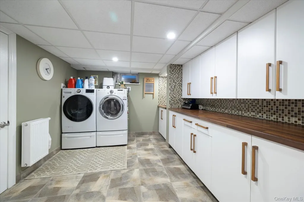 1053 Lydia Drive Franklin Square NY 11010