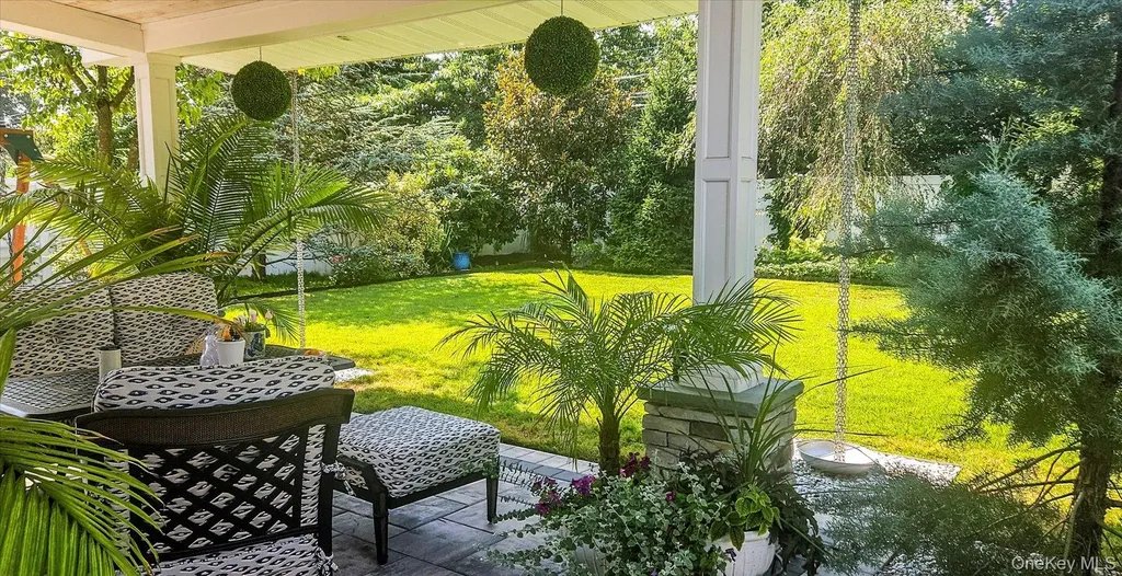 1053 Lydia Drive Franklin Square NY 11010