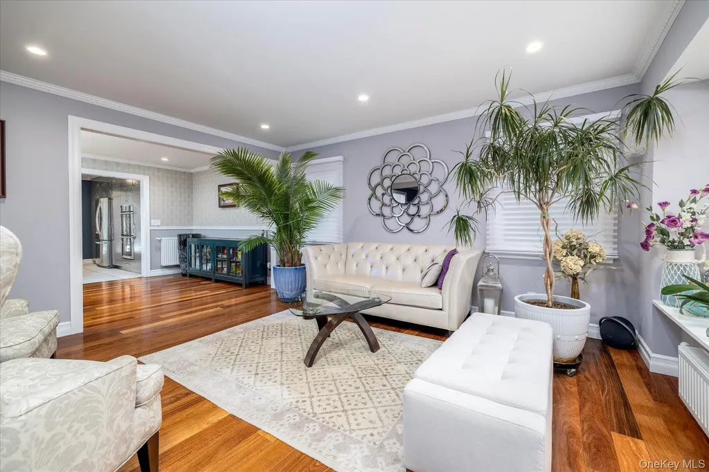 1053 Lydia Drive Franklin Square NY 11010