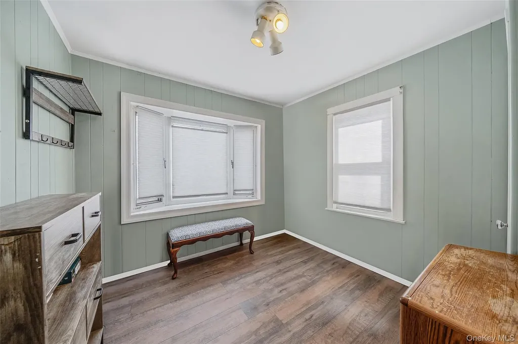 56 Bay Avenue Ronkonkoma NY 11779