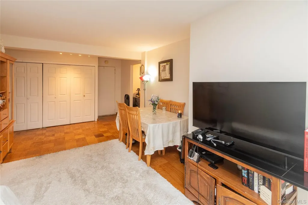 77 Carpenter Avenue Mount Kisco NY 10549