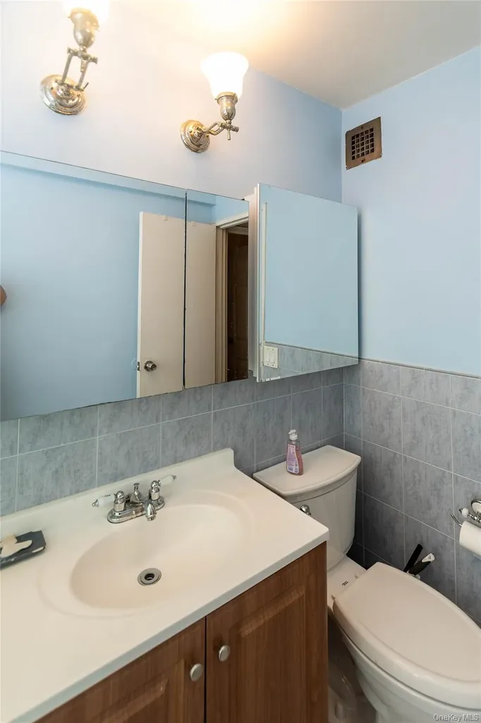 77 Carpenter Avenue Mount Kisco NY 10549