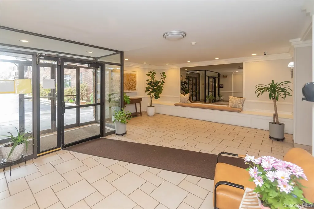 77 Carpenter Avenue Mount Kisco NY 10549