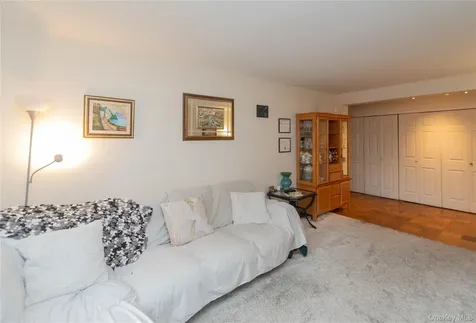 77 Carpenter Avenue Mount Kisco NY 10549