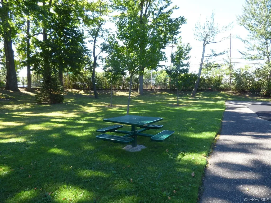 33B Edgewater Park Bronx NY 10465