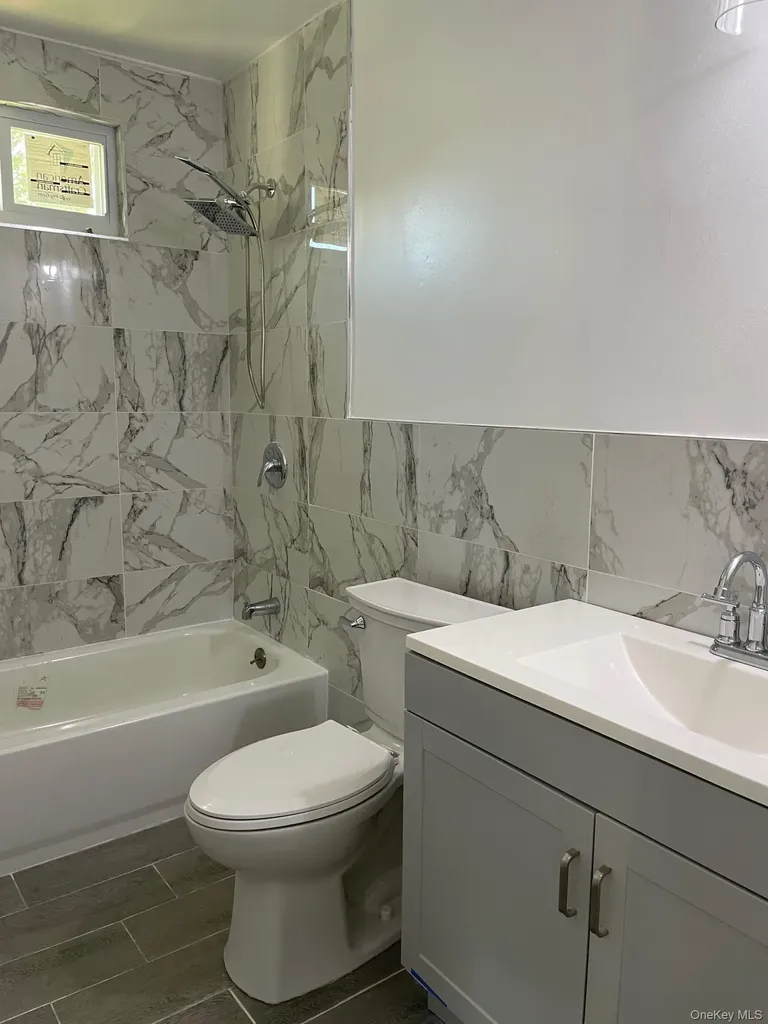54 Ash Street Central Islip NY 11722