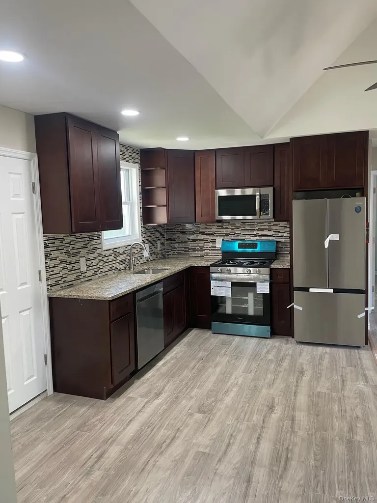 54 Ash Street Central Islip NY 11722