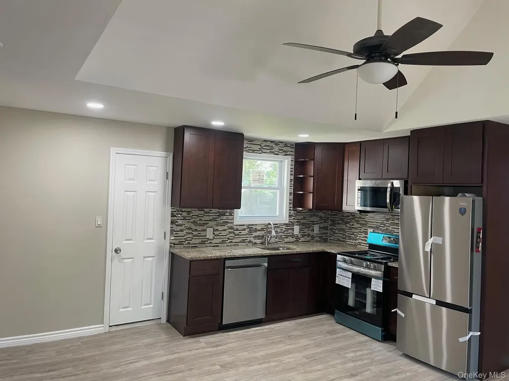 54 Ash Street Central Islip NY 11722