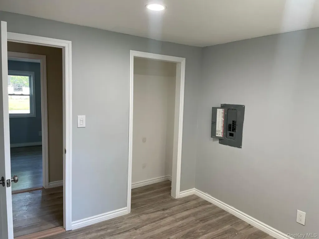 54 Ash Street Central Islip NY 11722
