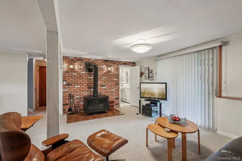 23 Will Rogers Lane Nanuet NY 10954