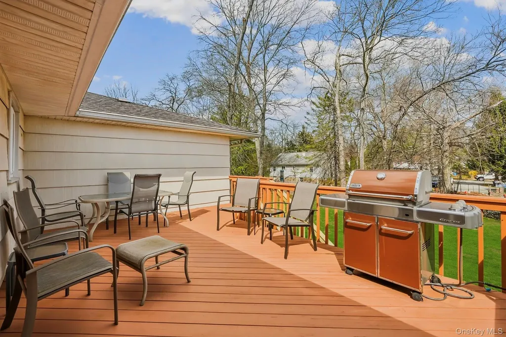 23 Will Rogers Lane Nanuet NY 10954