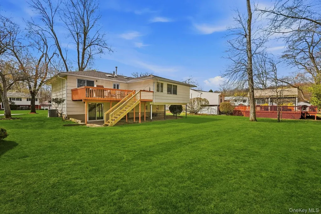 23 Will Rogers Lane Nanuet NY 10954