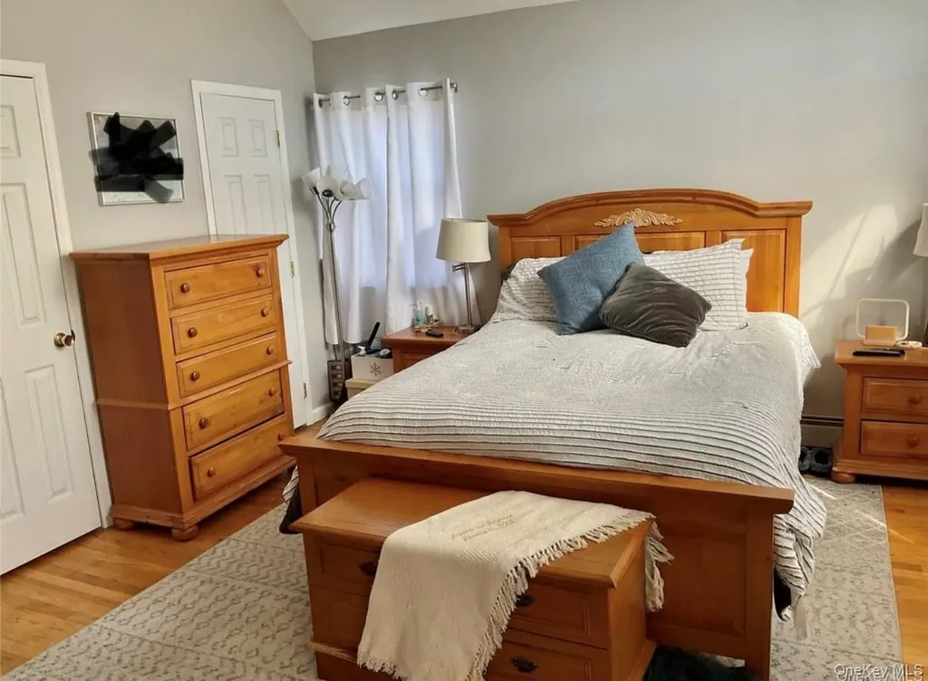 7 Tipton Drive W Shirley NY 11967