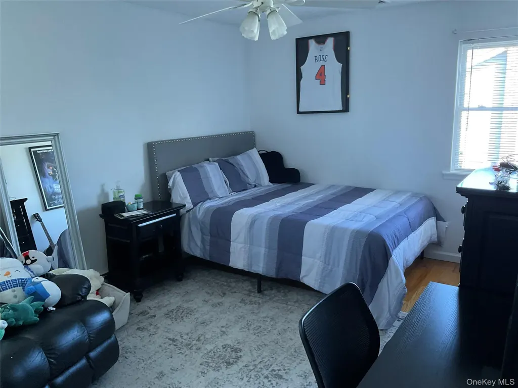 7 Tipton Drive W Shirley NY 11967